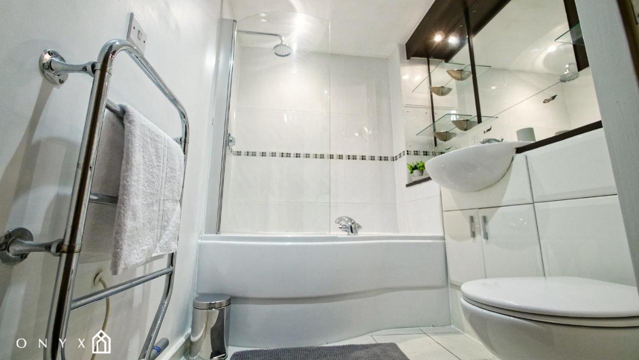 Onyx Bullring Stunning Large Spacious City Centre Apartment Birmingham Exterior photo
